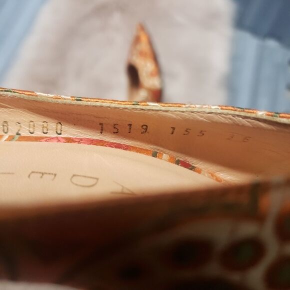 Casadei Women's Pointed-toe DressShoe - Picture 8 of 8